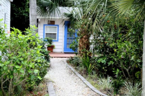 Moon Dreams Cottage - Pet Friendly